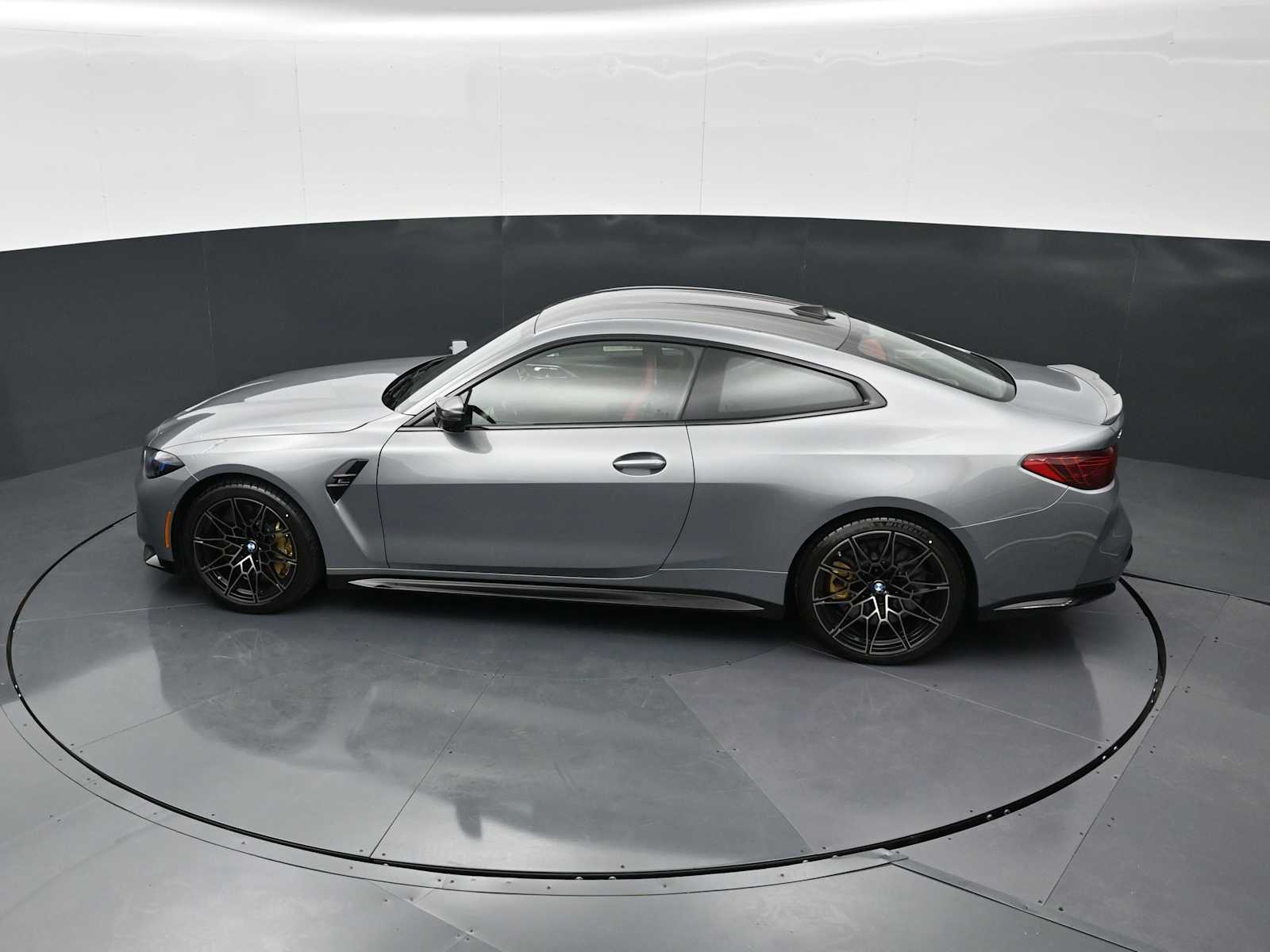 Thumbnail: 2026 BMW M4 - 21