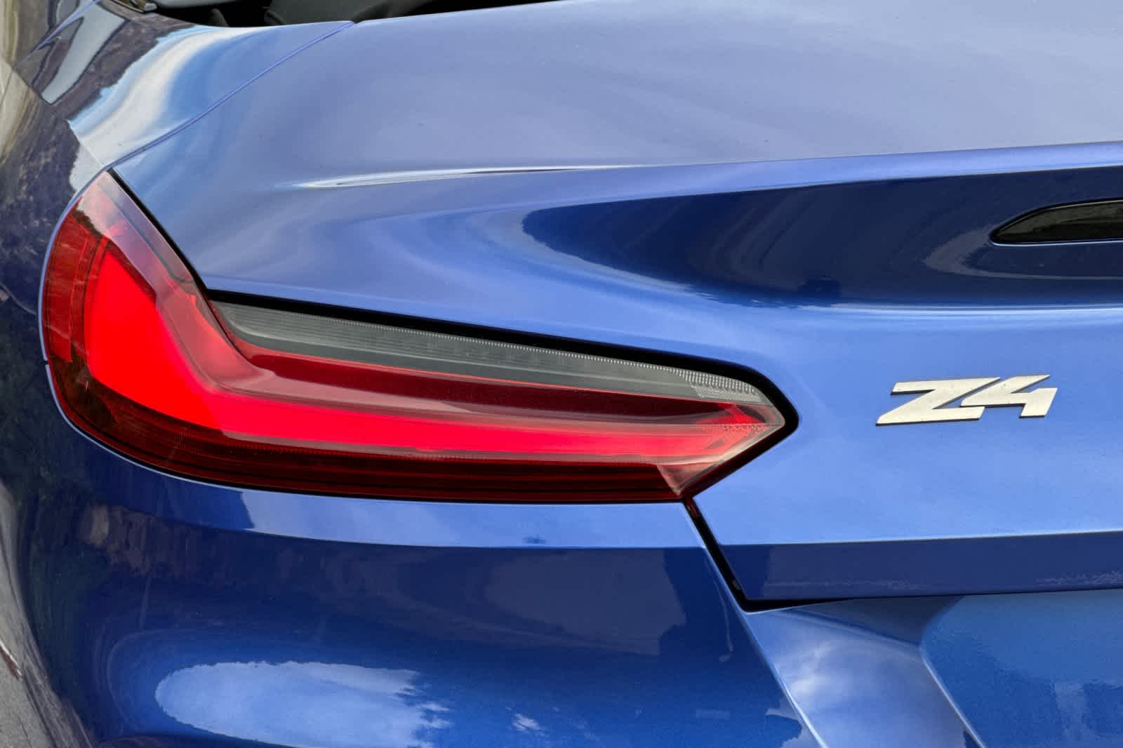 Thumbnail: 2026 BMW Z4 - 11