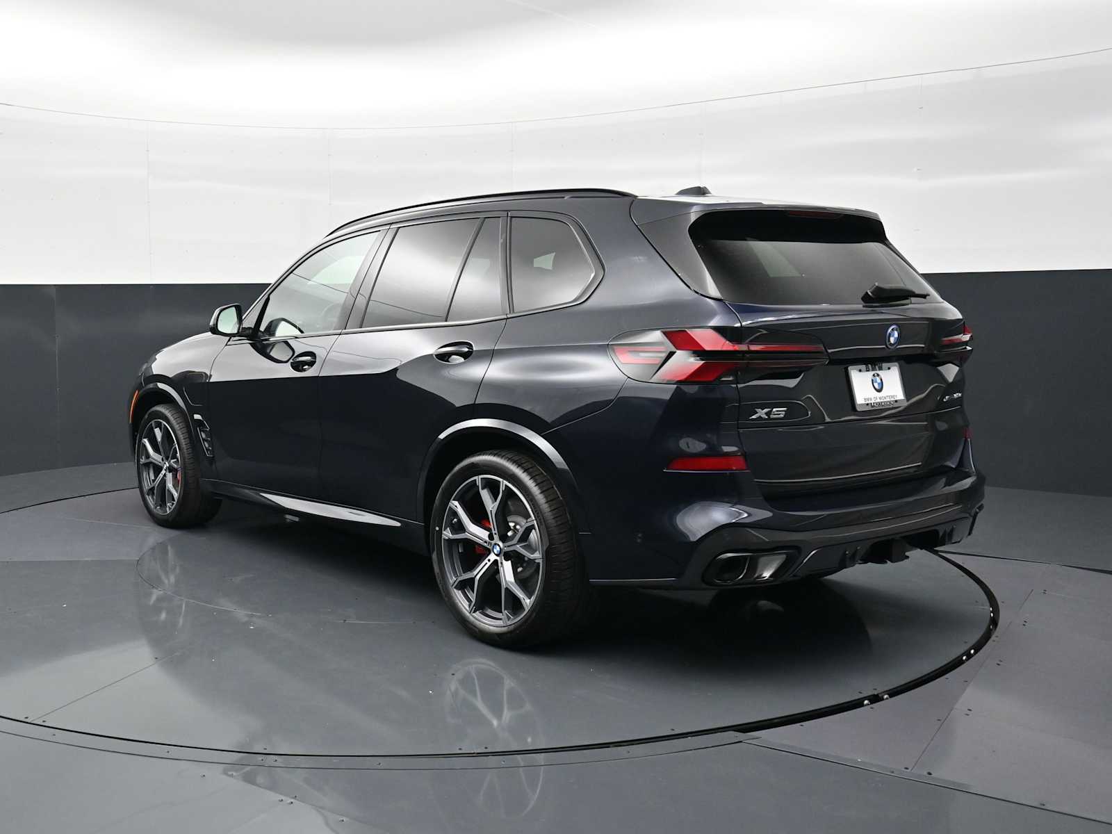 Thumbnail: 2026 BMW X5 - 7