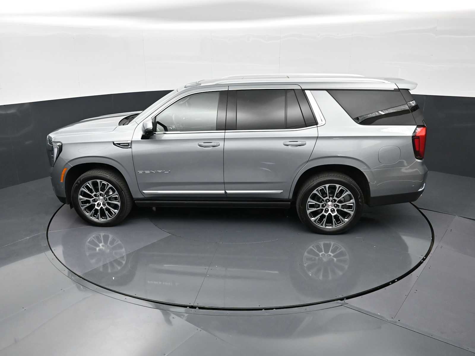 Thumbnail: 2025 GMC Yukon - 24