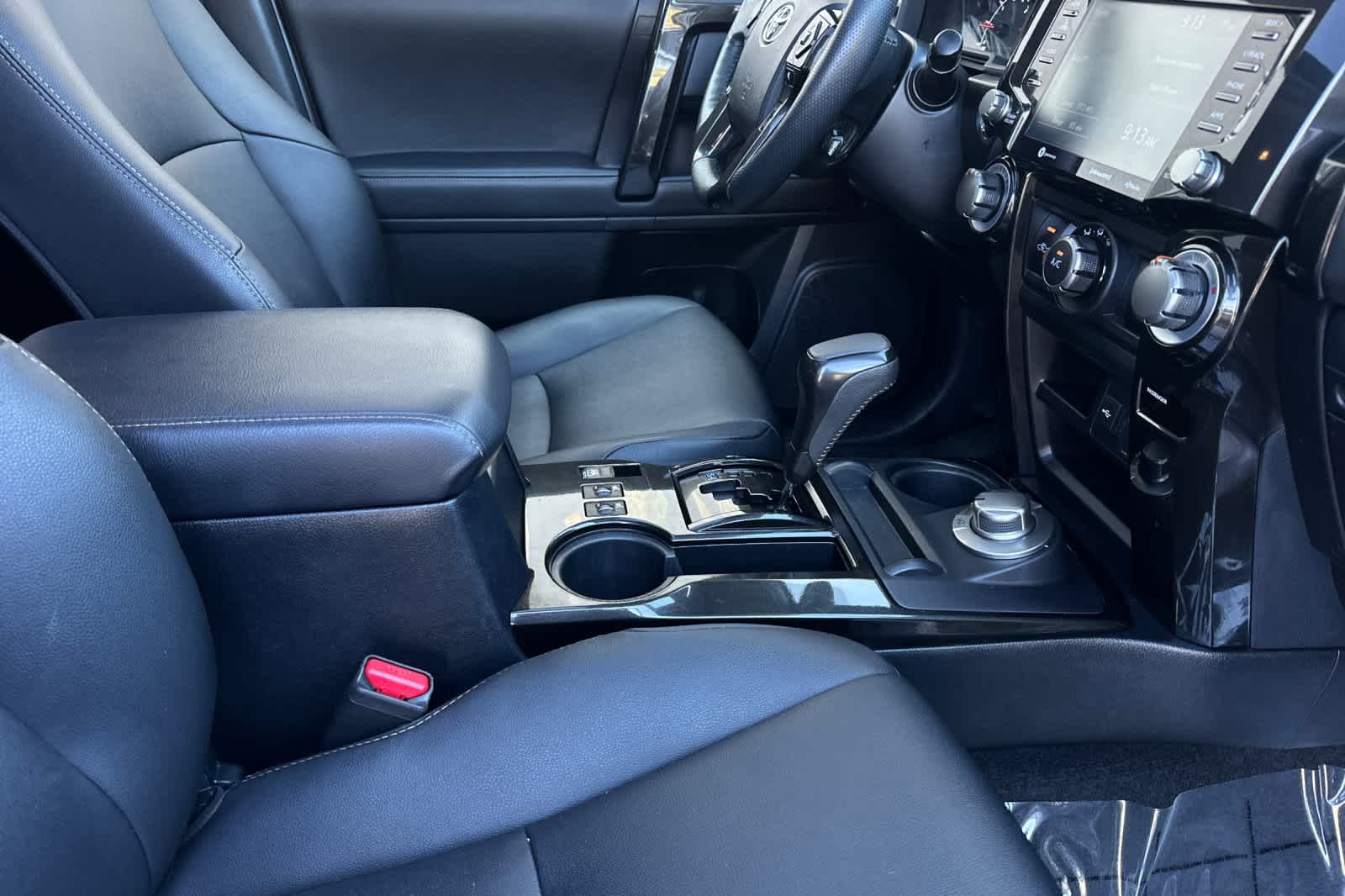 Thumbnail: 2023 Toyota 4Runner - 17