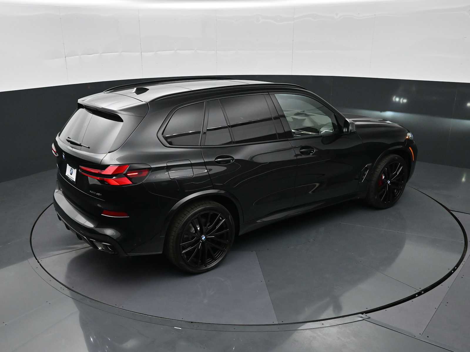 Thumbnail: 2026 BMW X5 - 21