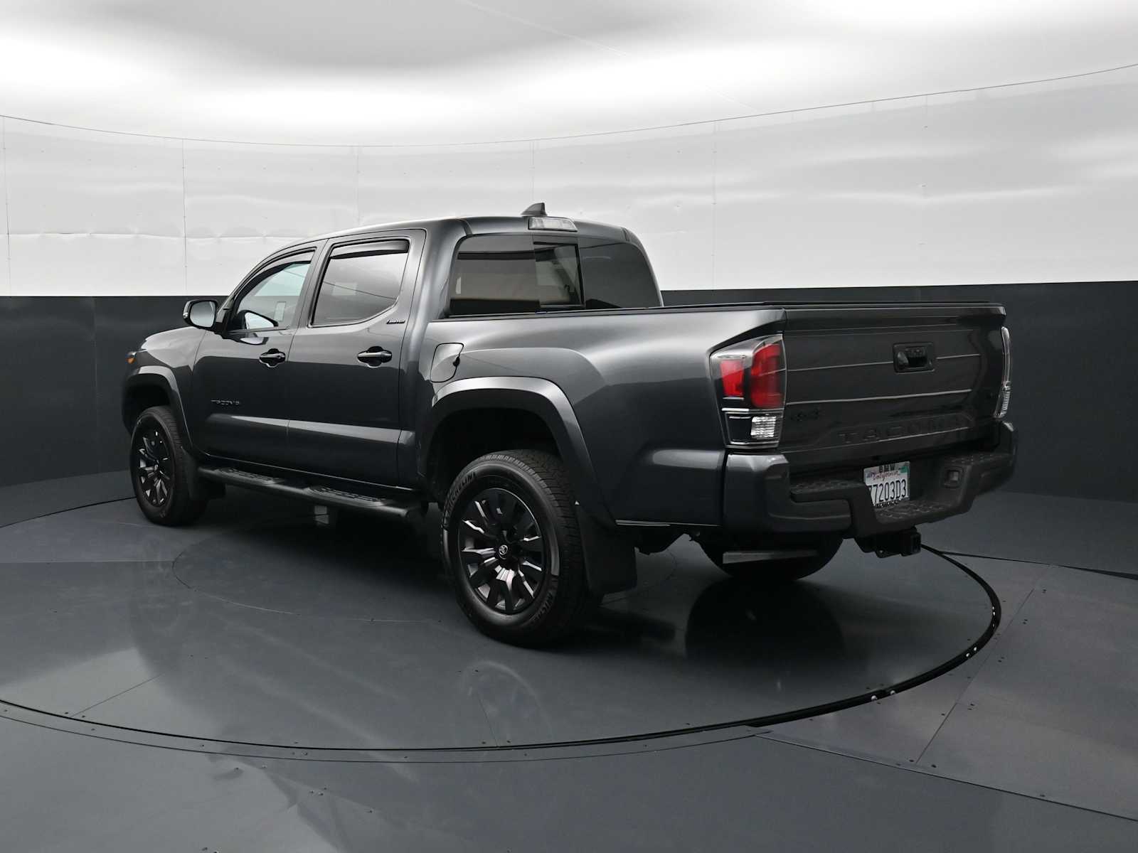 2021 Toyota Tacoma Limited - Photo 7