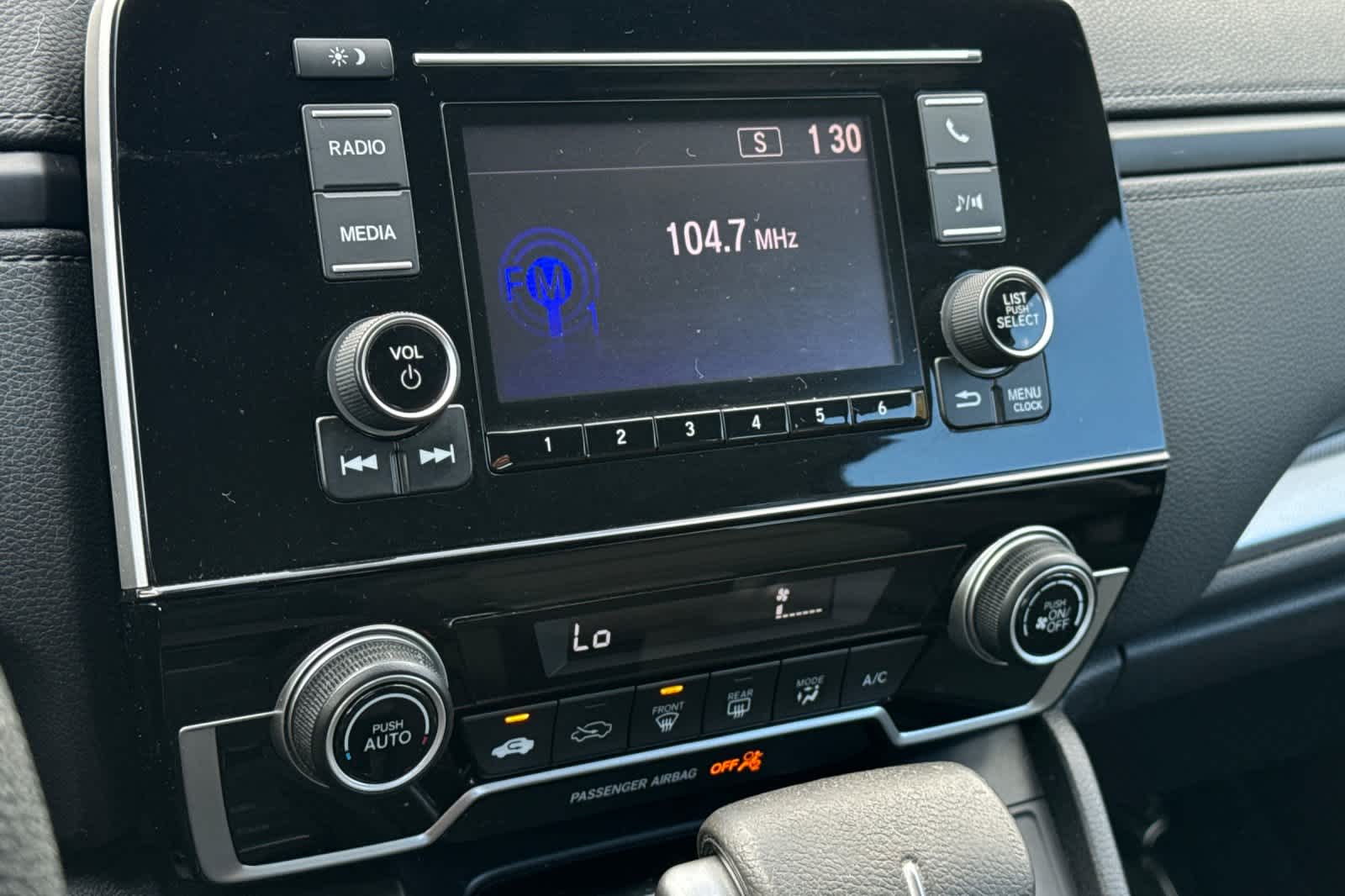 Thumbnail: 2017 Honda CR-V - 21