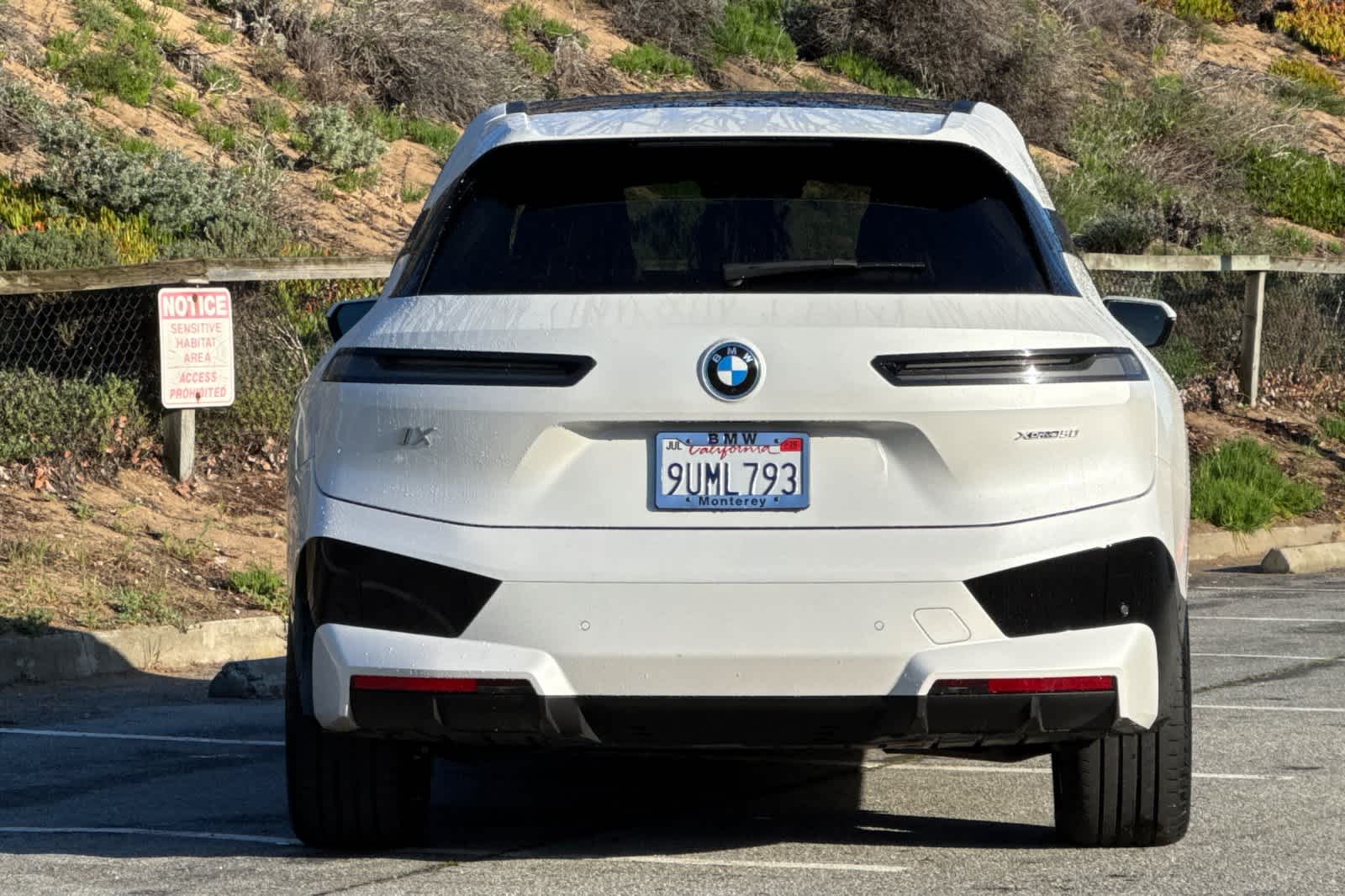 Thumbnail: 2025 BMW iX - 8