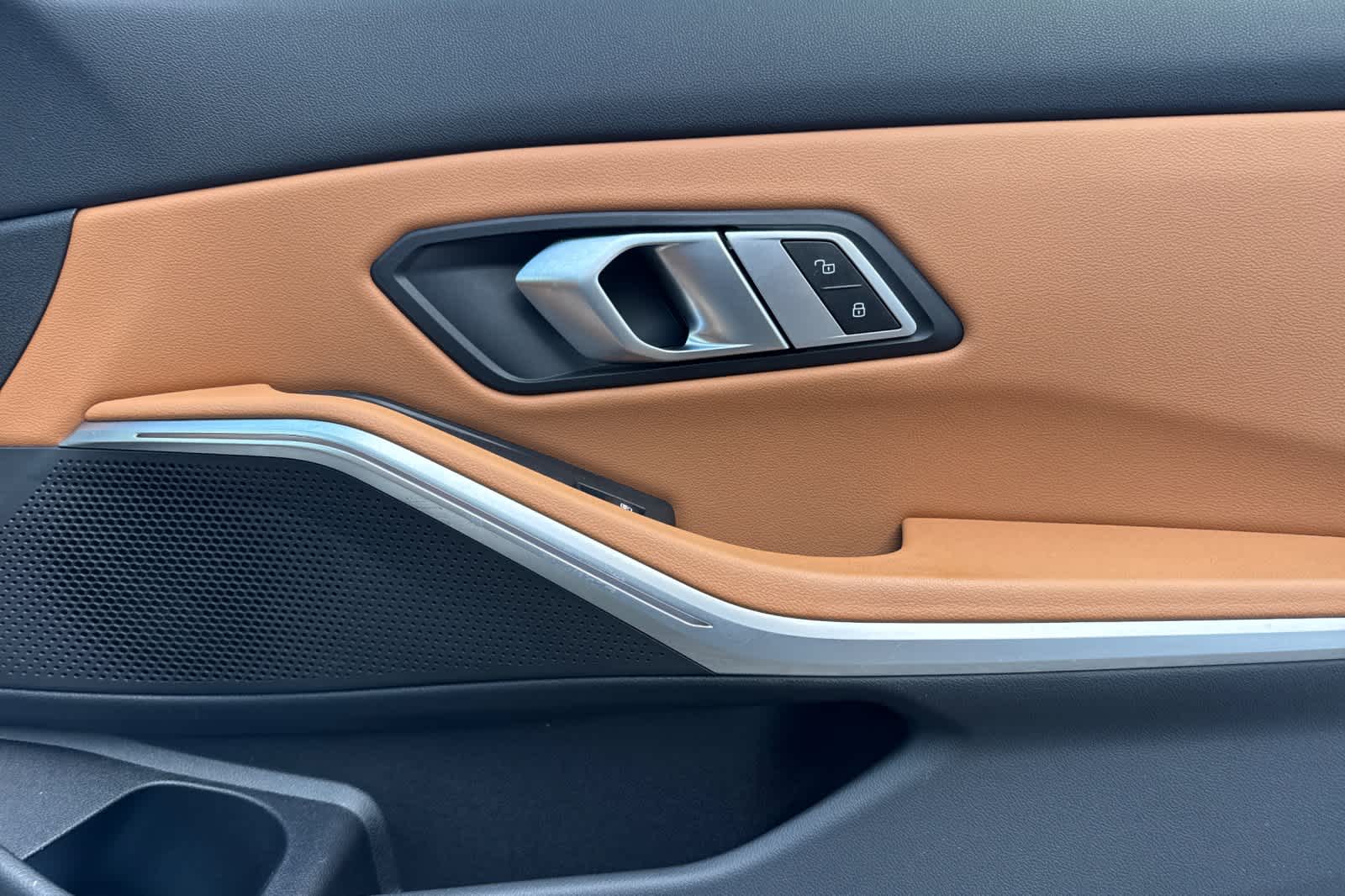 Thumbnail: 2023 BMW 3 Series - 20