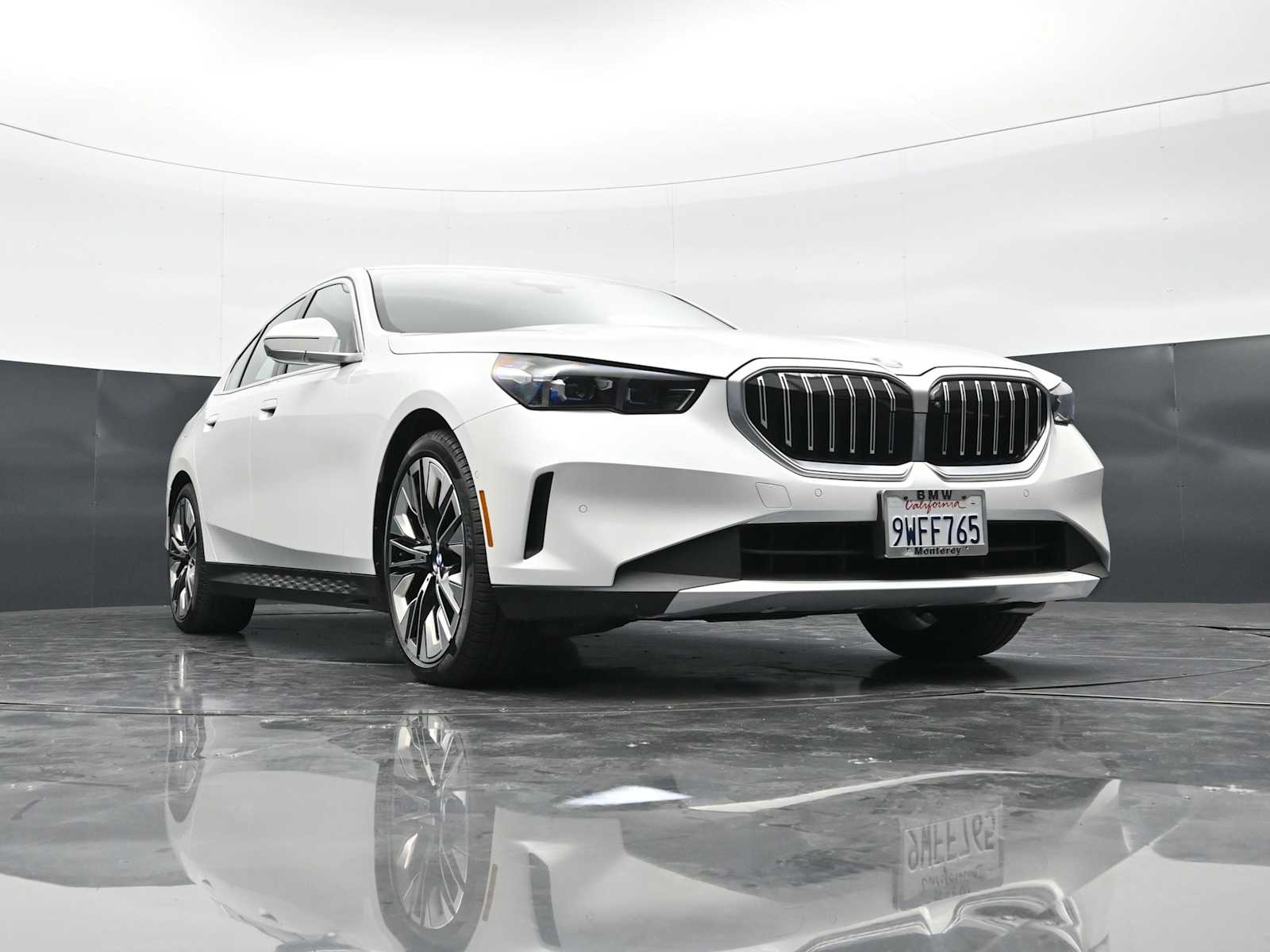 2026 BMW 5 Series 530i - Photo 26