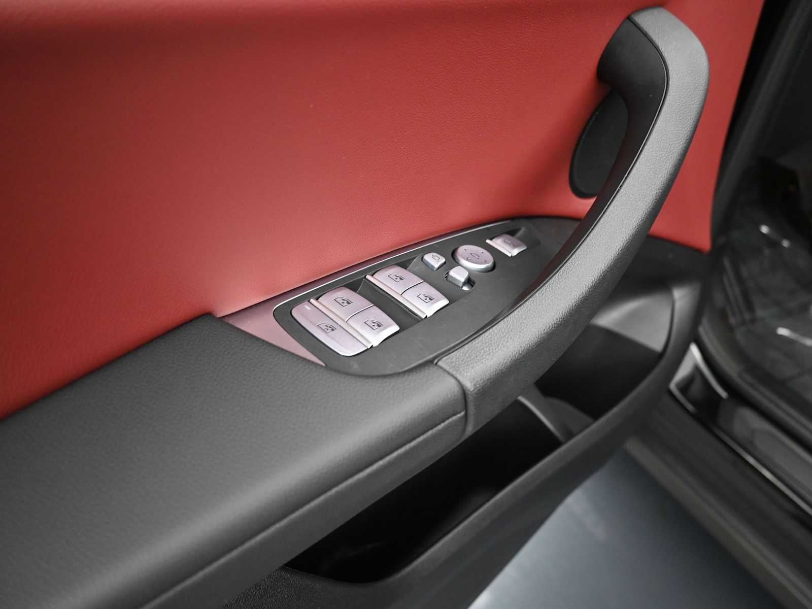 Thumbnail: 2023 BMW X3 - 9