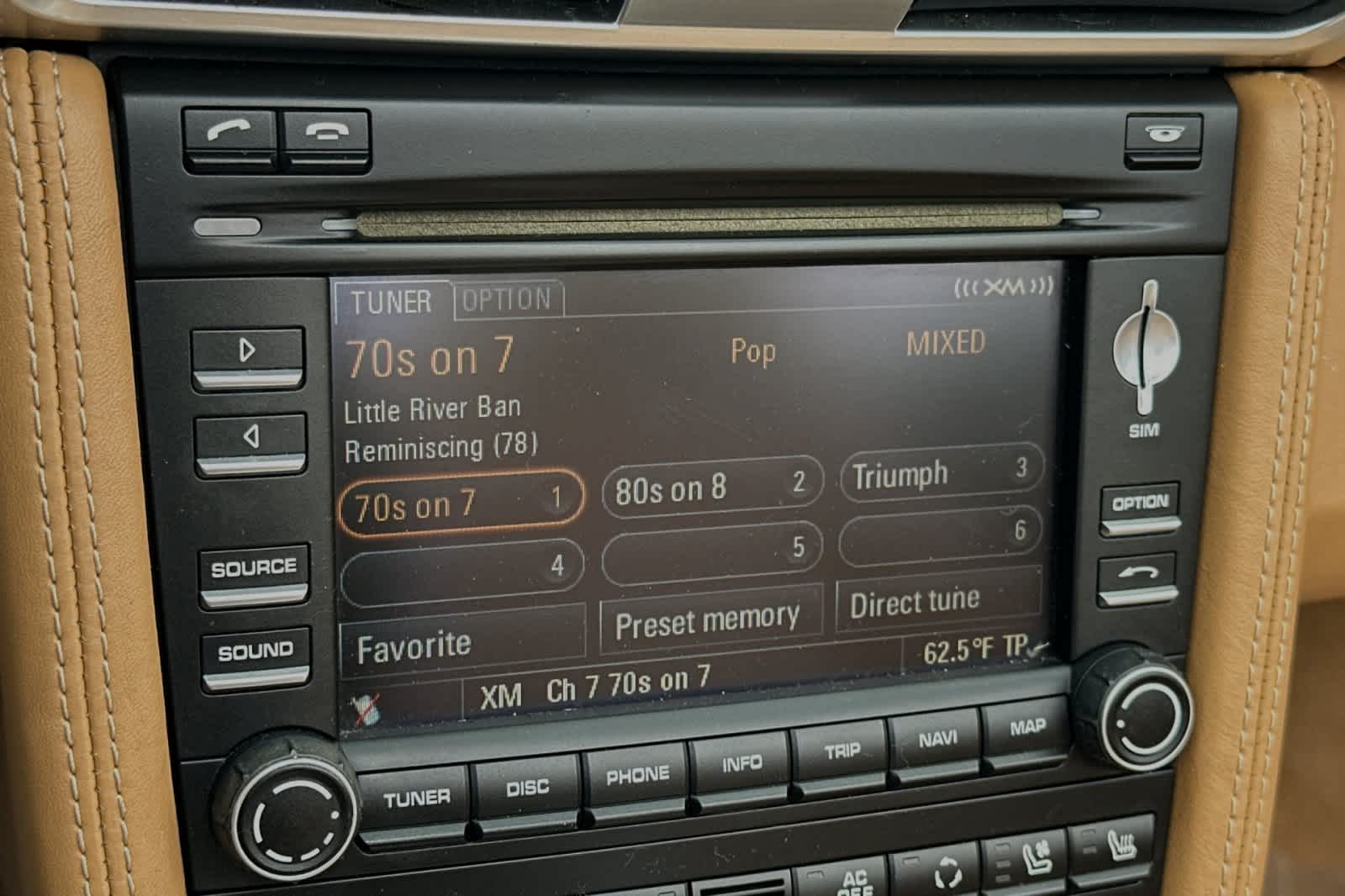 2012 Porsche 911 Carrera 4S 17