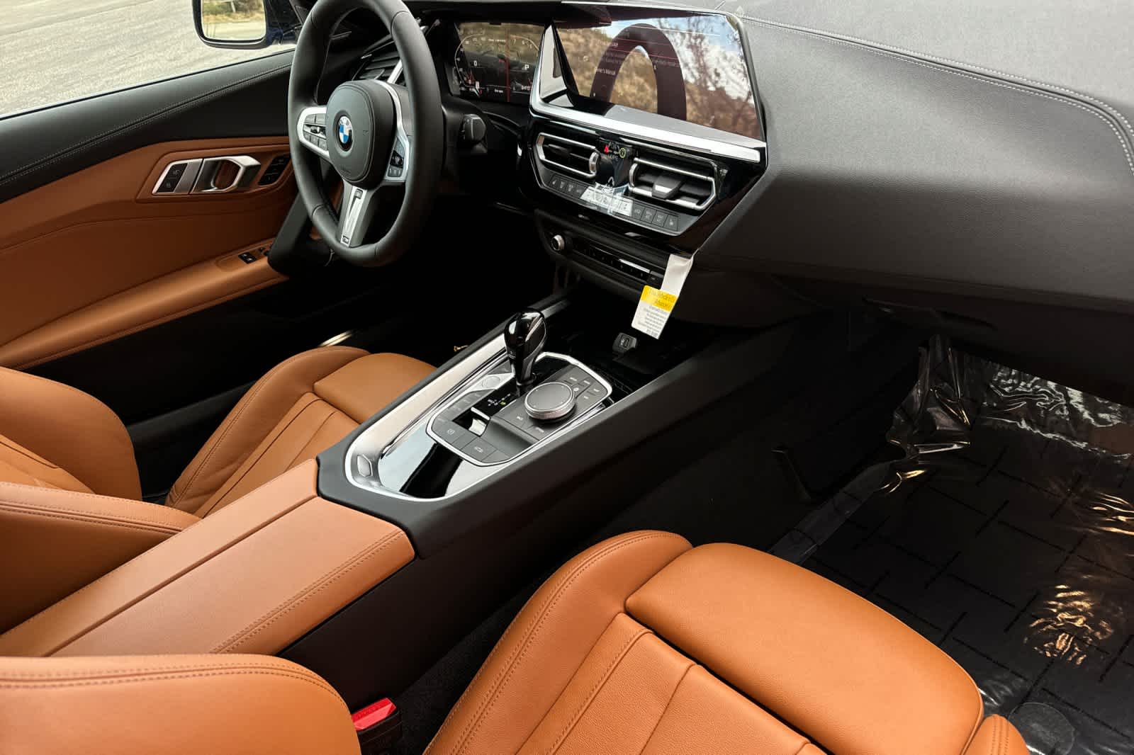 Thumbnail: 2026 BMW Z4 - 16