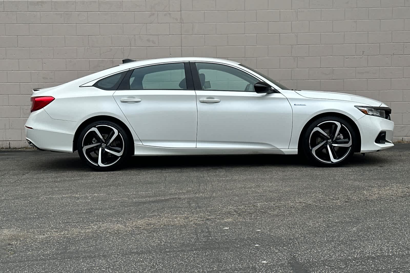 Thumbnail: 2022 Honda Accord - 6