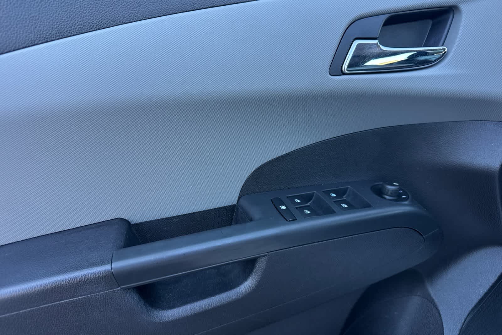 Thumbnail: 2012 Chevrolet Sonic - 12