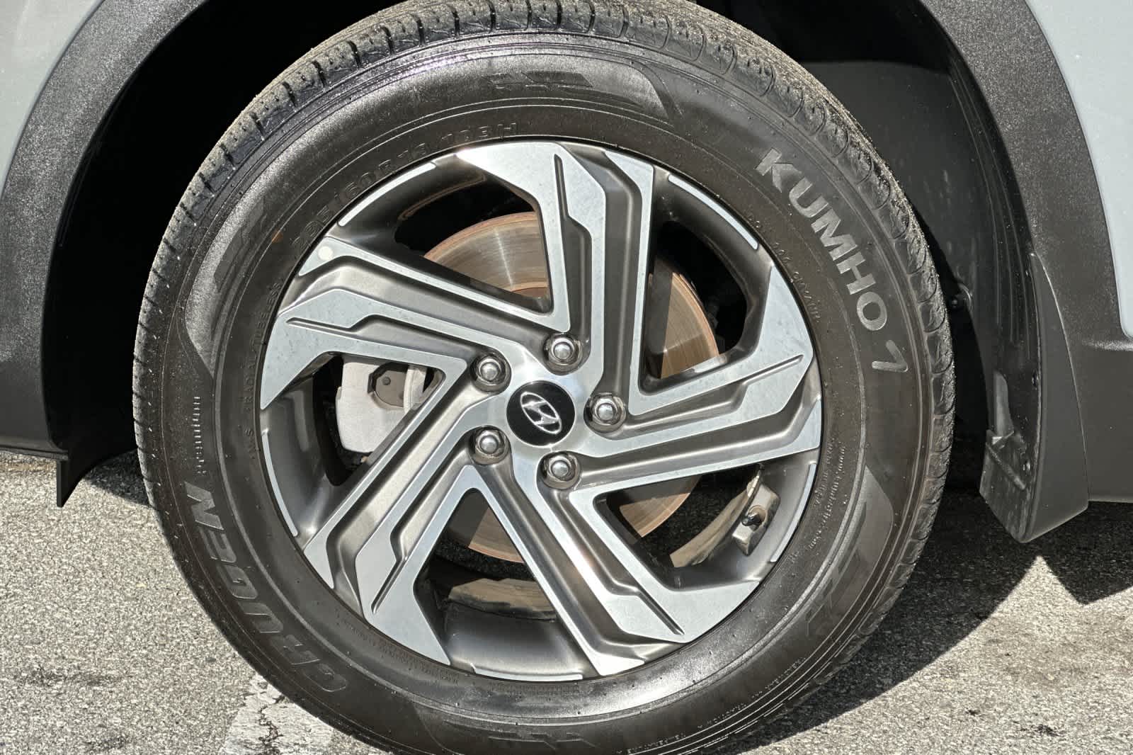 Thumbnail: 2023 Hyundai Santa Fe - 33