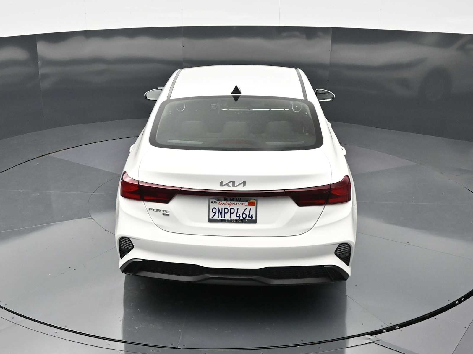 2024 Kia Forte LX - Photo 22