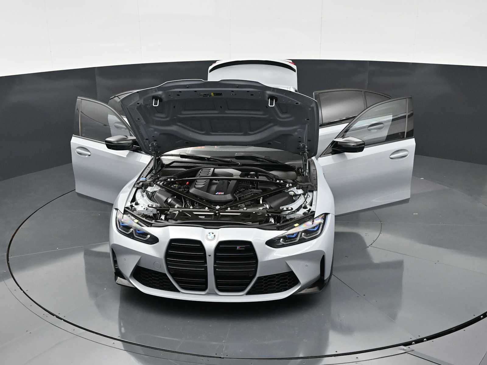 Thumbnail: 2023 BMW M3 - 35