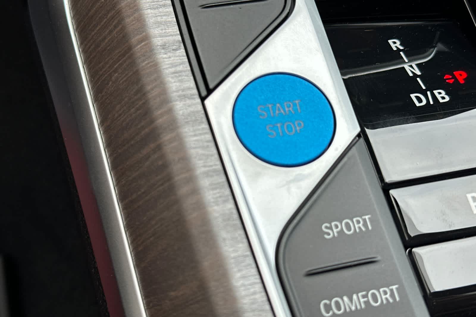 Thumbnail: 2026 BMW i4 - 26