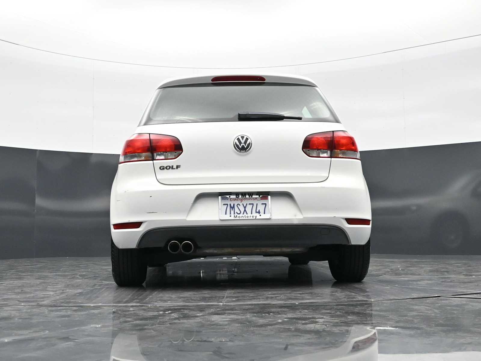 Thumbnail: 2010 Volkswagen Golf - 29