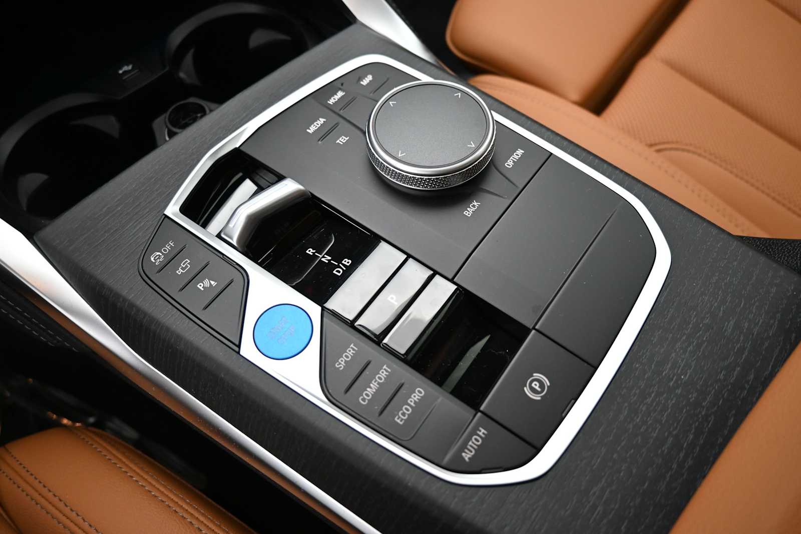 Thumbnail: 2026 BMW i4 - 11