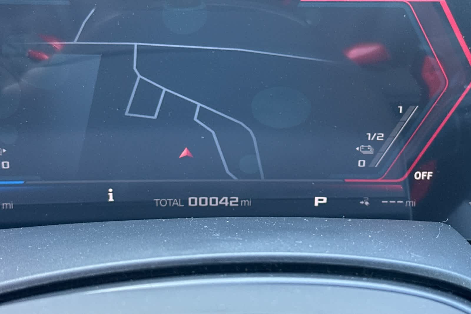 Thumbnail: 2026 BMW XM - 32