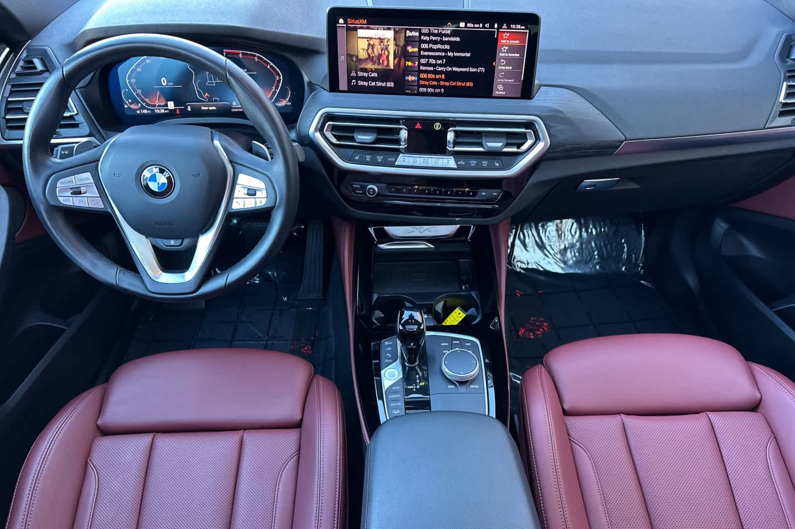 Thumbnail: 2023 BMW X4 - 3