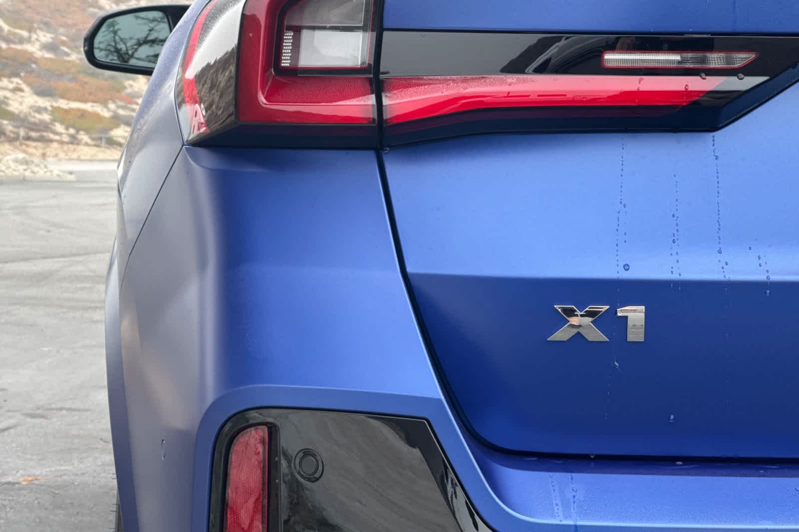 Thumbnail: 2026 BMW X1 - 11