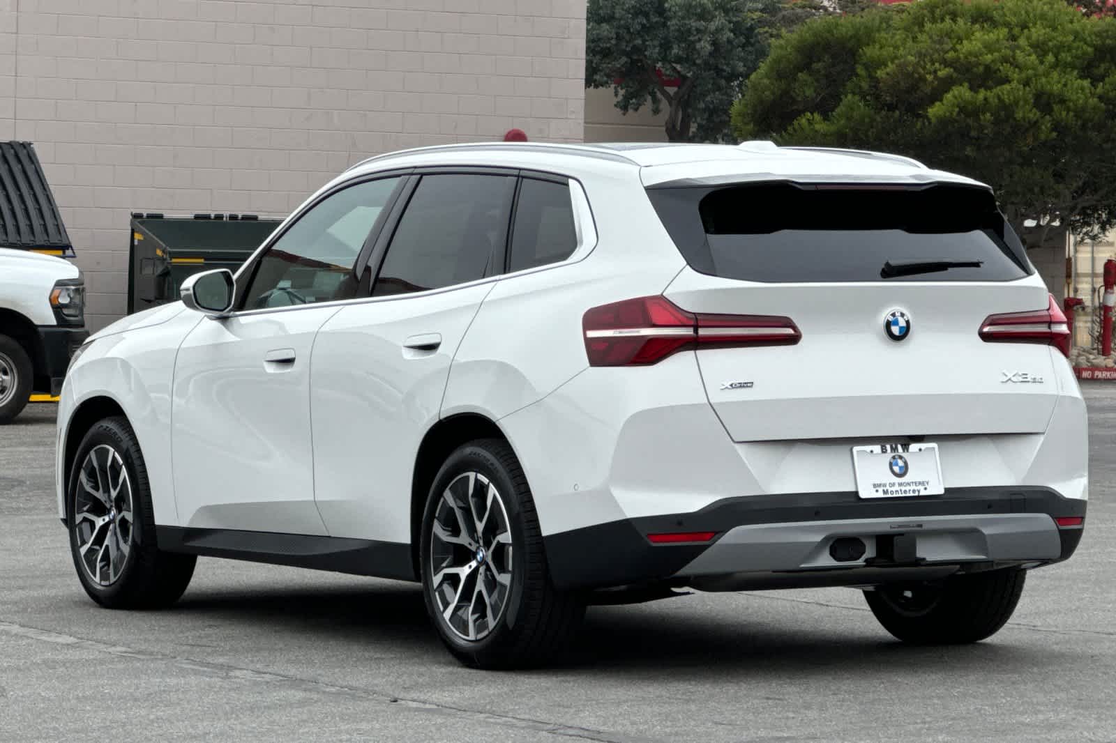 Thumbnail: 2026 BMW X3 - 6