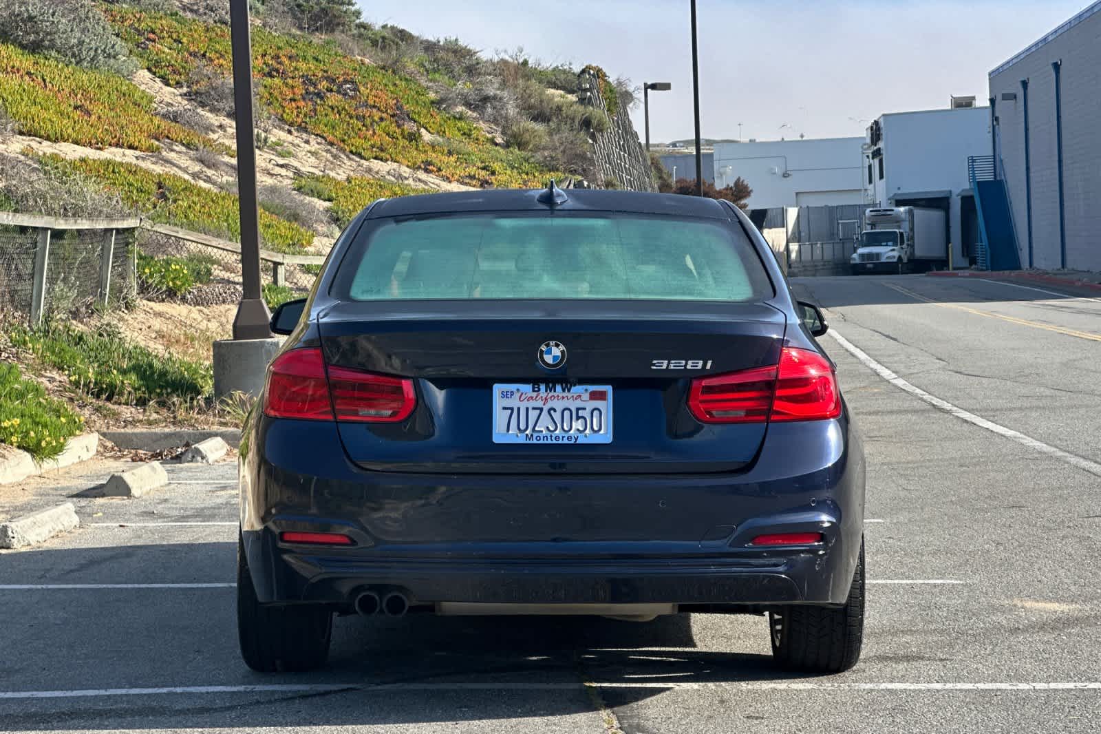 Thumbnail: 2016 BMW 3 Series - 9