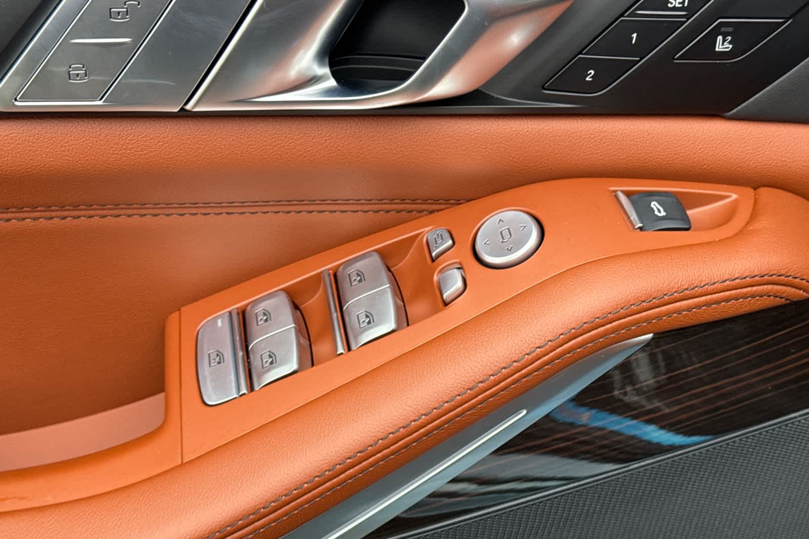 Thumbnail: 2026 BMW X7 - 14