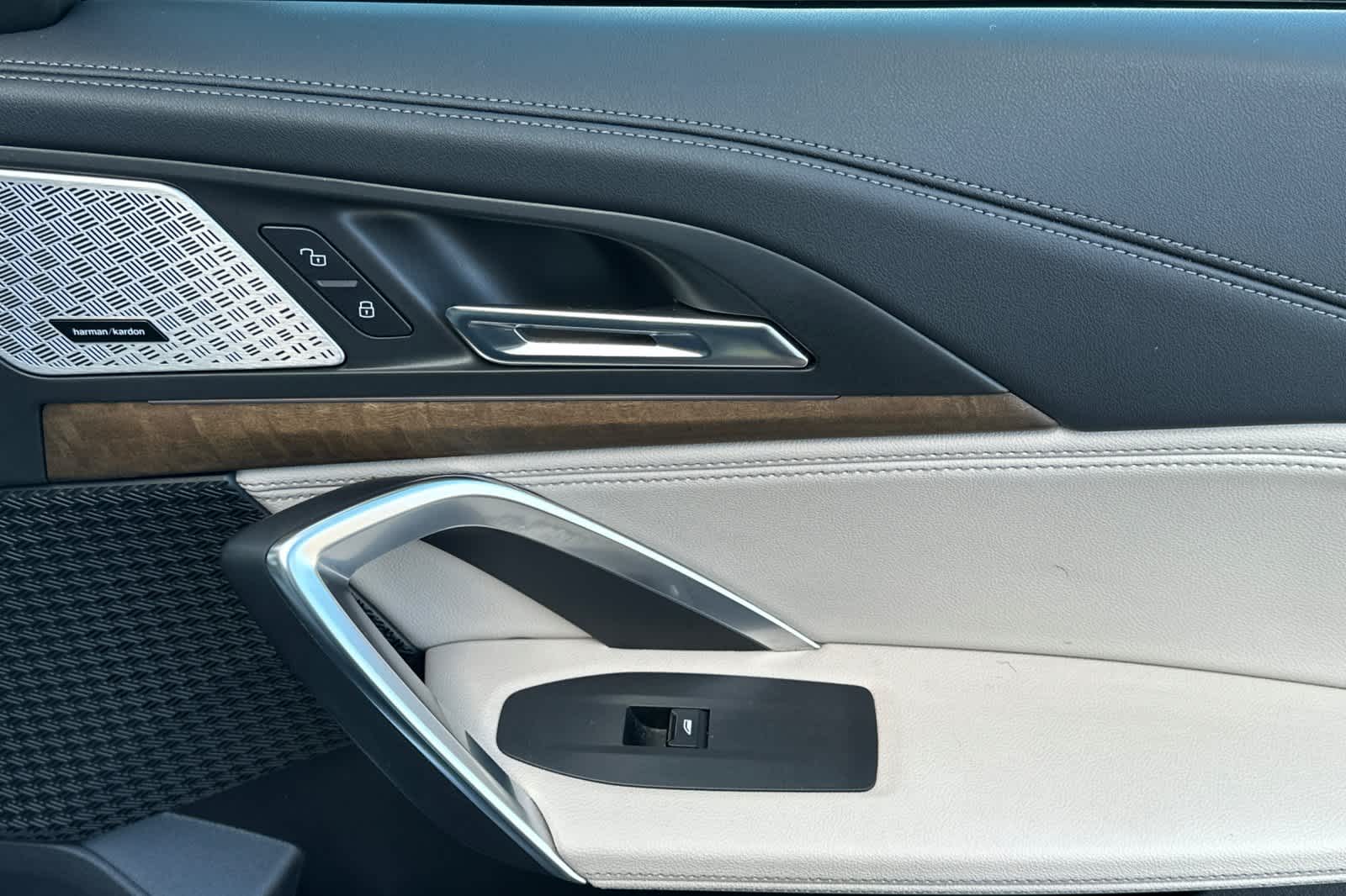 Thumbnail: 2023 BMW X1 - 21