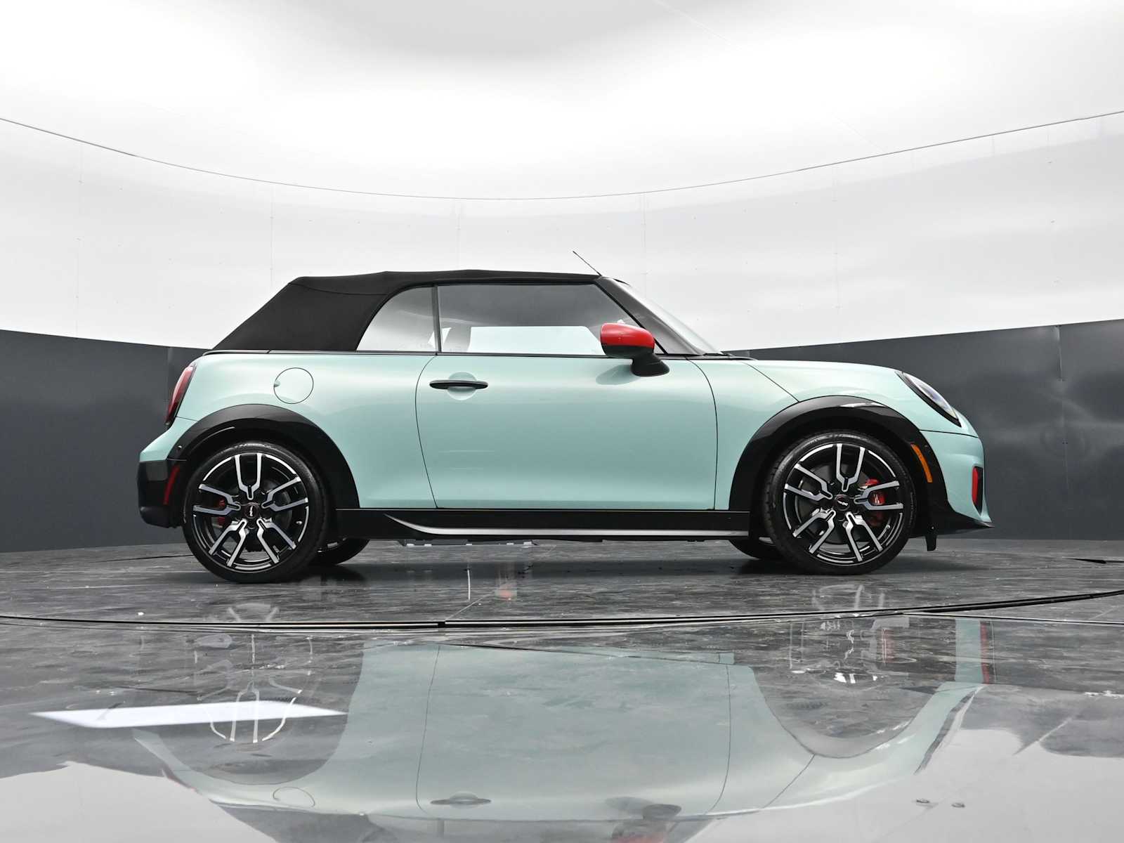 Thumbnail: 2025 MINI Cooper Convertible - 27