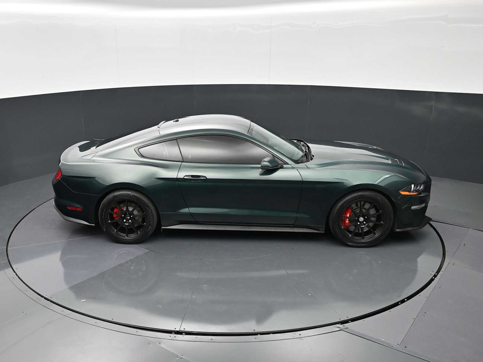 Thumbnail: 2019 Ford Mustang - 20