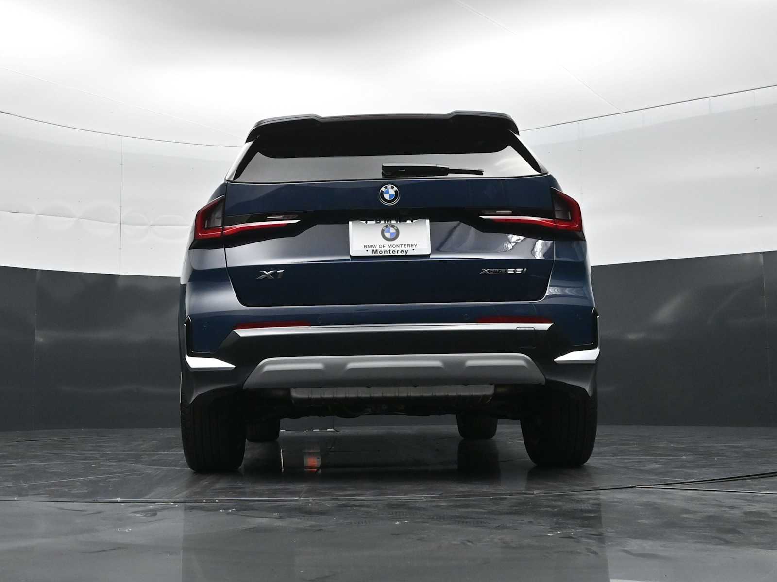 Thumbnail: 2026 BMW X1 - 30