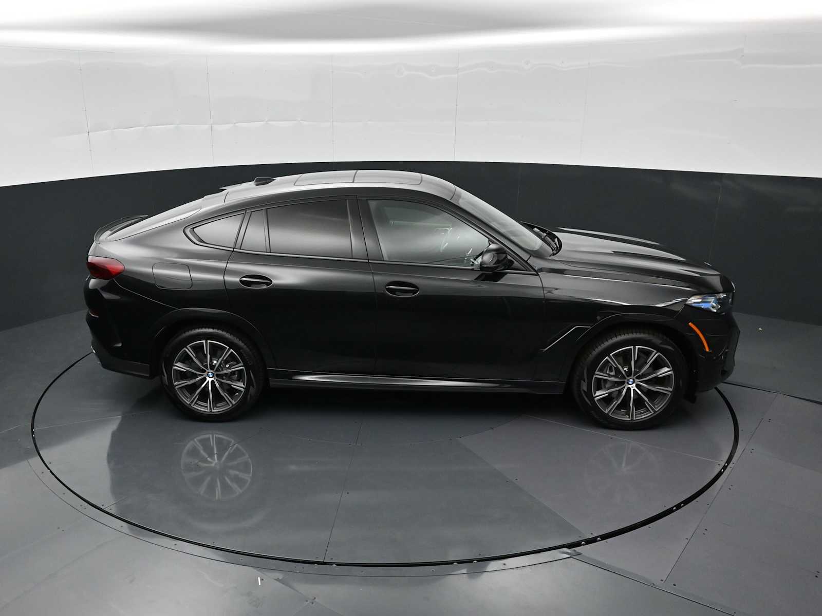 2026 BMW X6 40i - Photo 19