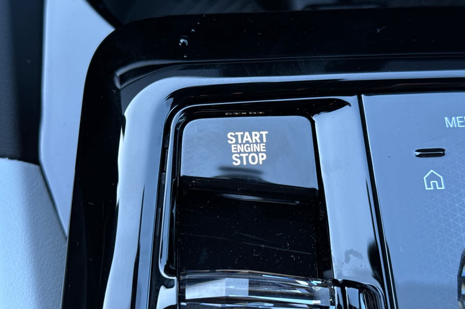 Thumbnail: 2026 BMW 5 Series - 22