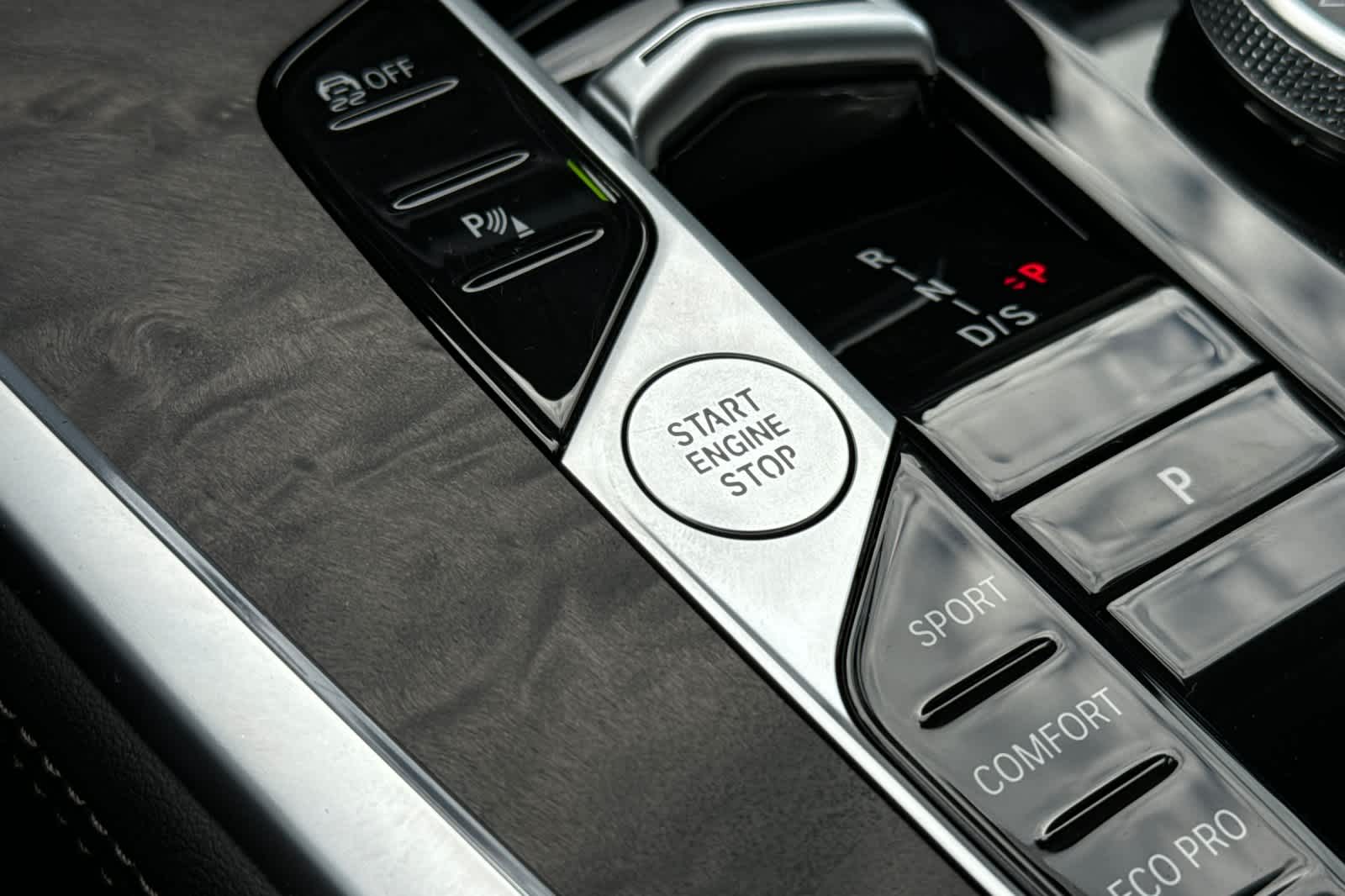 Thumbnail: 2026 BMW X7 - 23