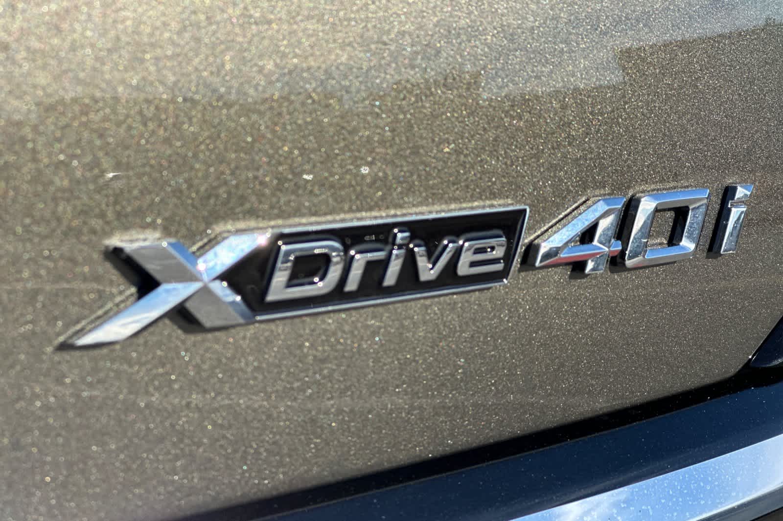 Thumbnail: 2026 BMW X7 - 11