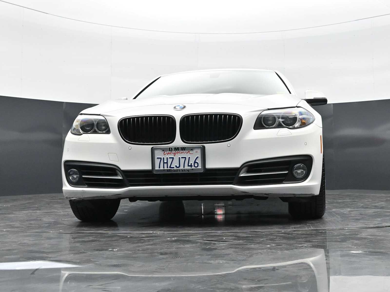 Thumbnail: 2015 BMW 5 Series - 26