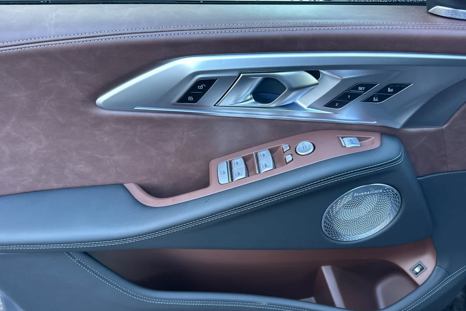 Thumbnail: 2026 BMW XM - 13