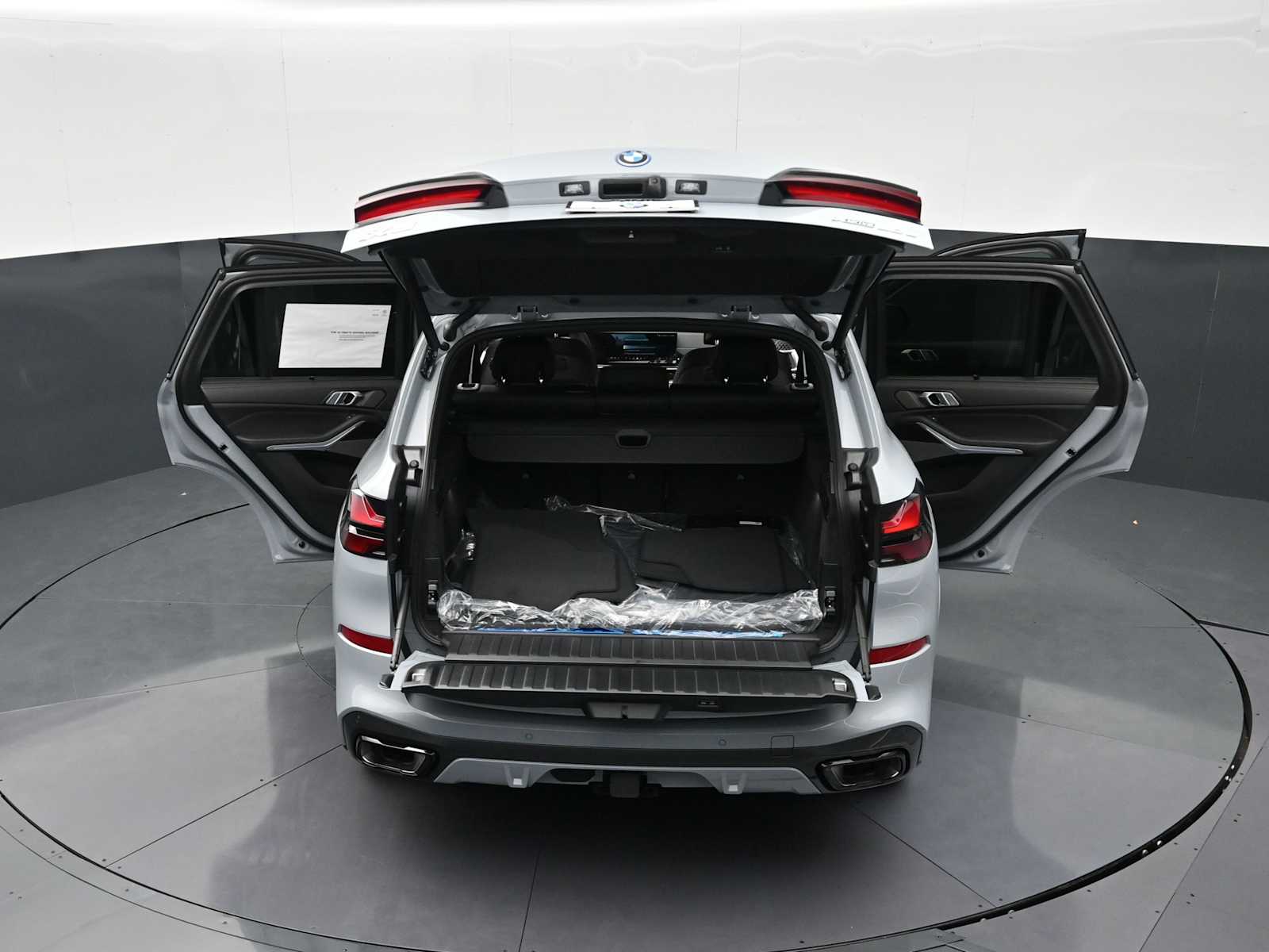 Thumbnail: 2026 BMW X5 - 34