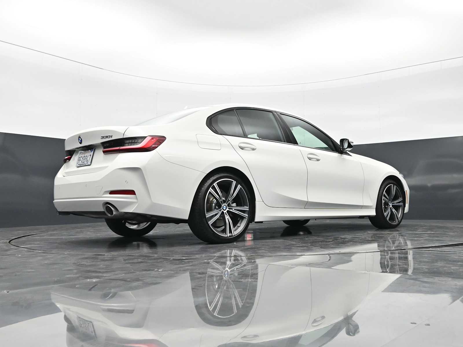 2023 BMW 3 Series 330i - Photo 29