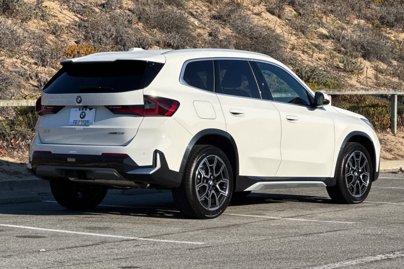 Thumbnail: 2026 BMW X1 - 2