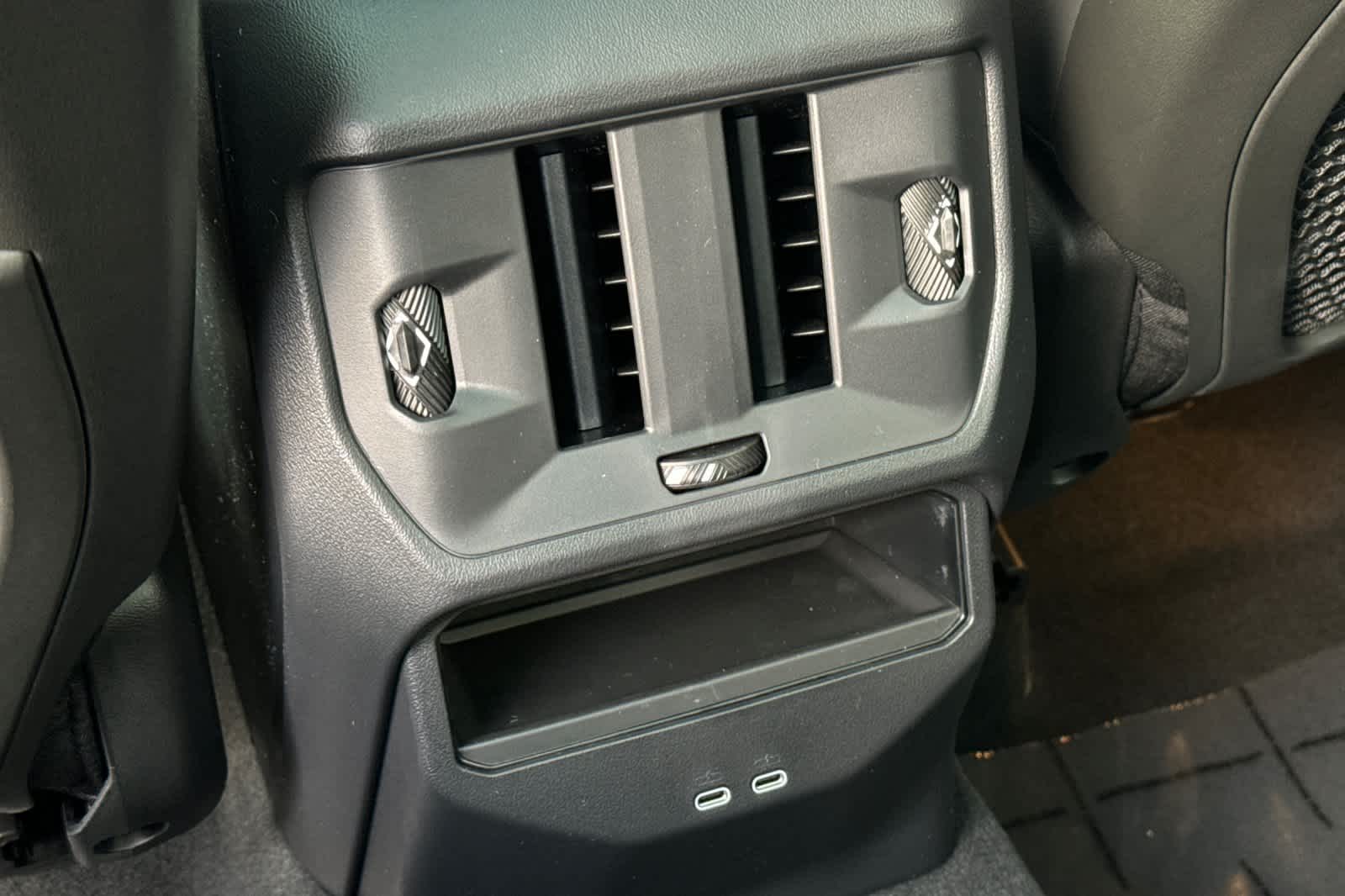 Thumbnail: 2026 BMW X3 - 16