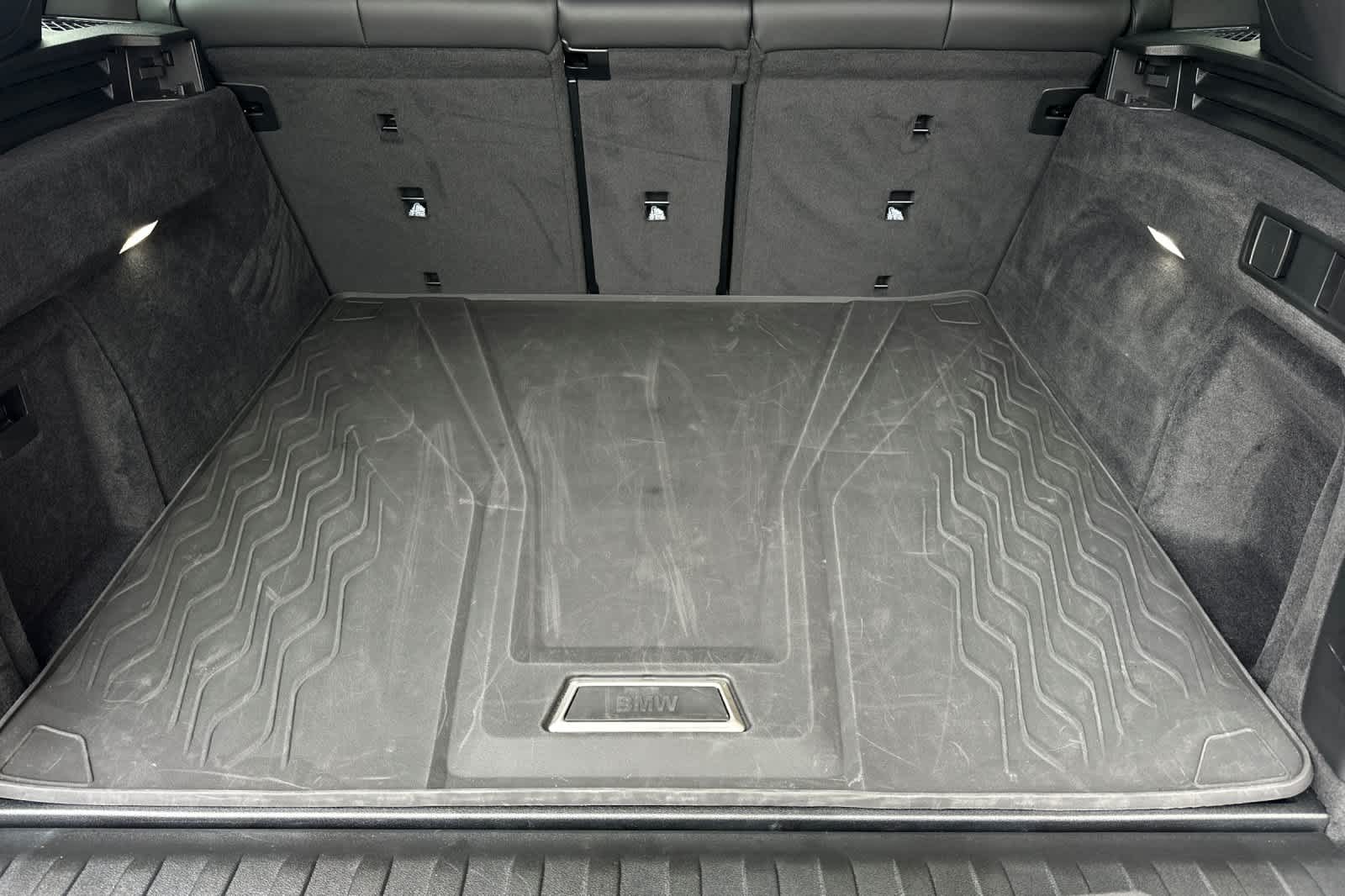 Thumbnail: 2025 BMW X5 - 16