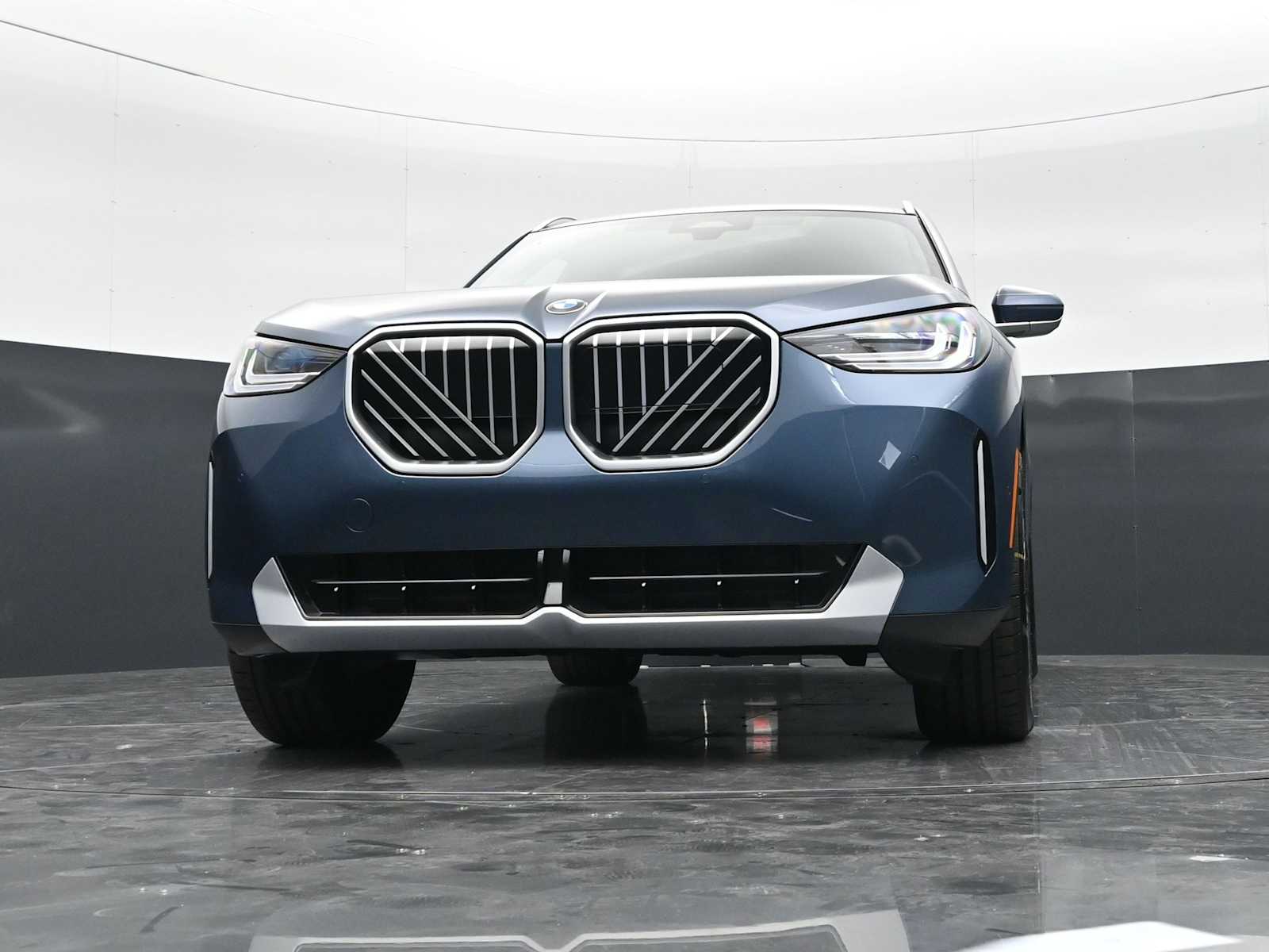 Thumbnail: 2026 BMW X3 - 26