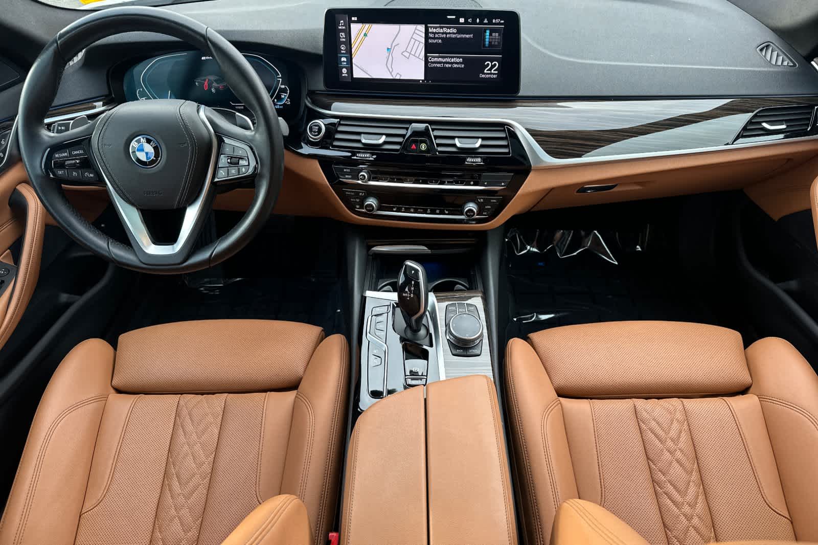 Thumbnail: 2023 BMW 5 Series - 3