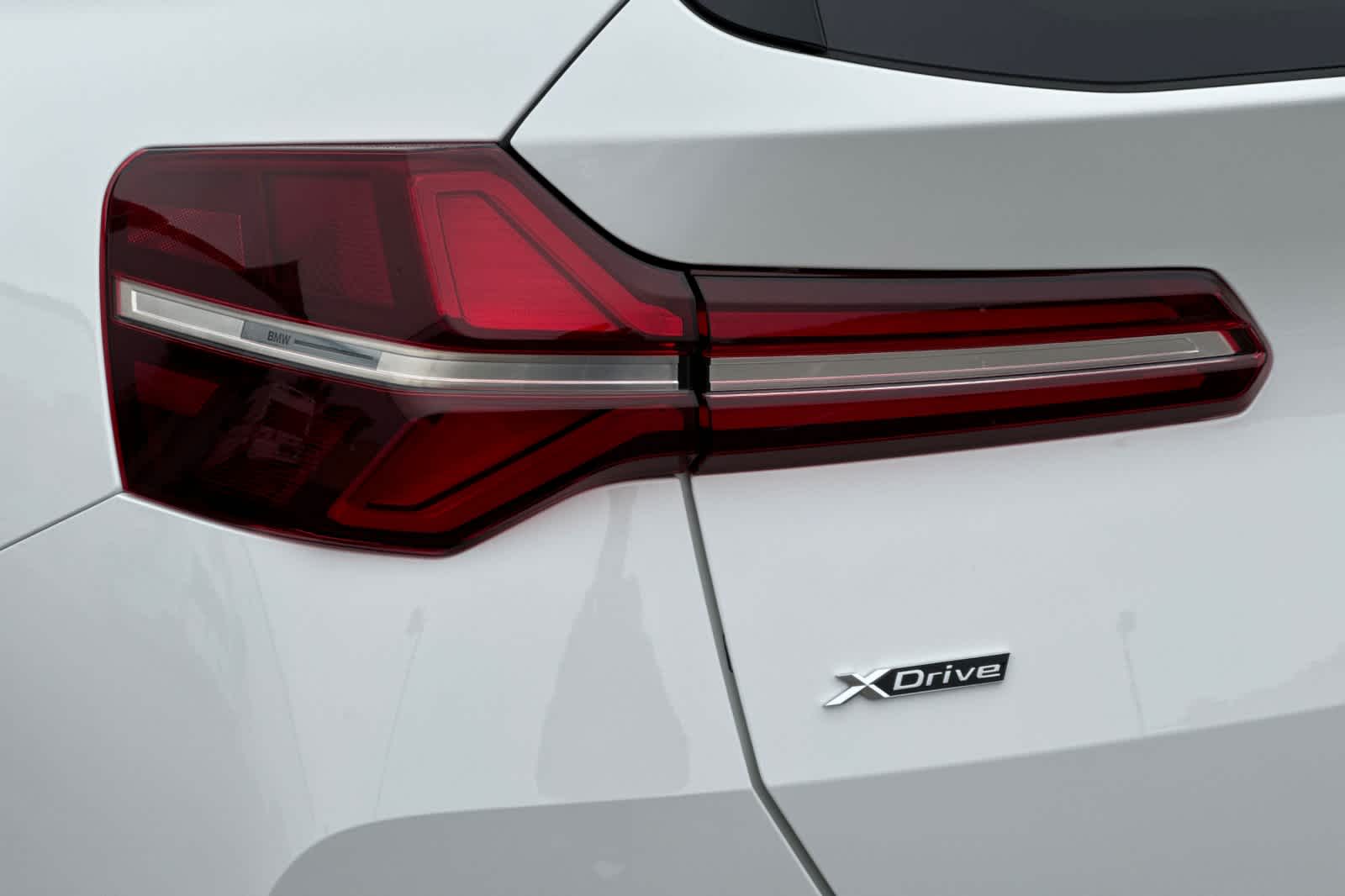 Thumbnail: 2026 BMW X3 - 11