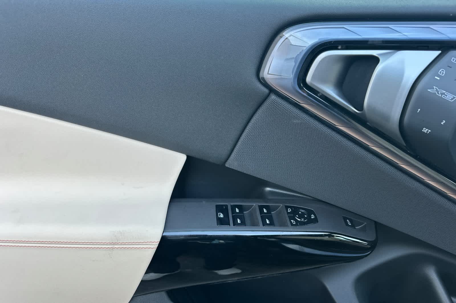 Thumbnail: 2026 BMW X3 - 13