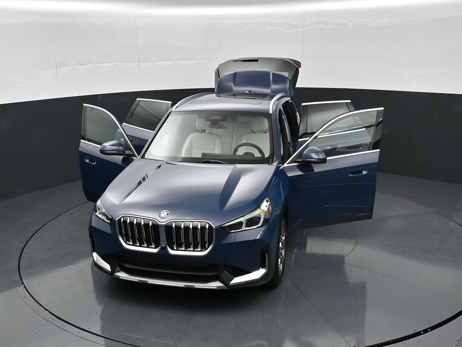 Thumbnail: 2026 BMW X1 - 33