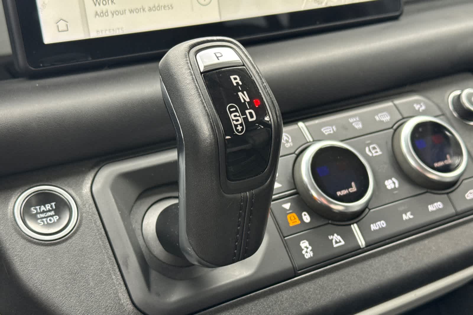 Thumbnail: 2020 Land Rover Defender - 24