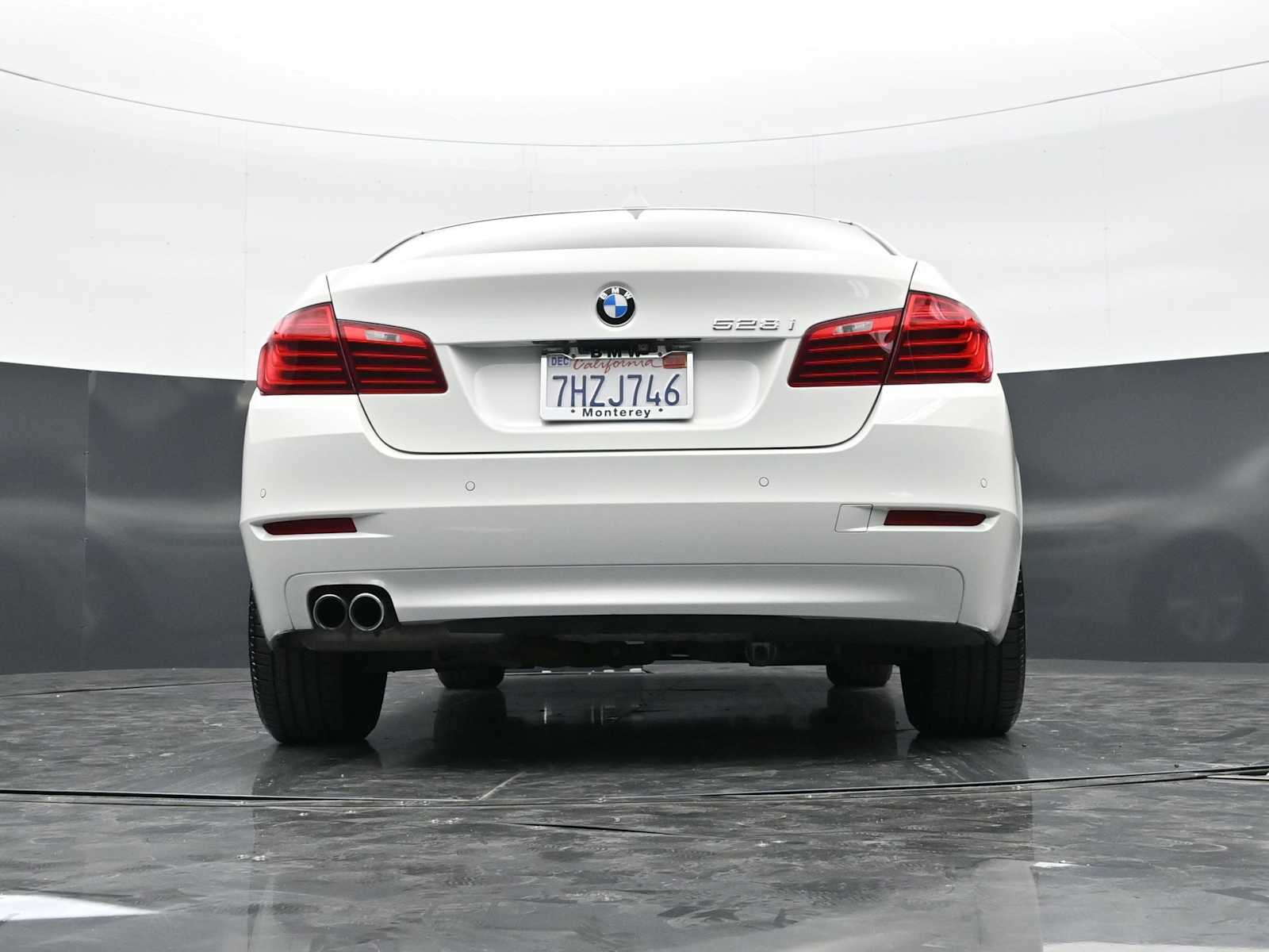 Thumbnail: 2015 BMW 5 Series - 30